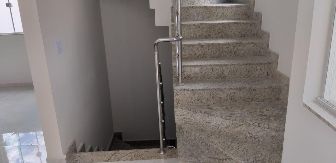 Casa à venda com 3 quartos, 240m² - Foto 13