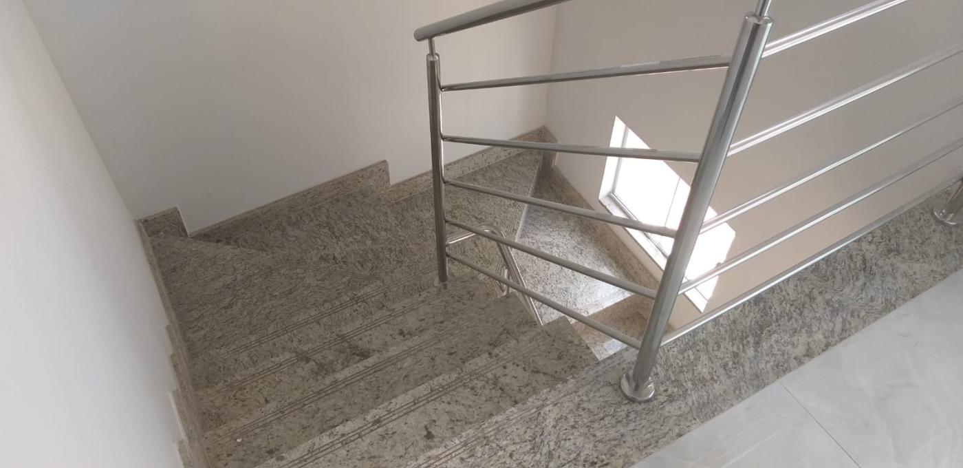 Casa à venda com 3 quartos, 240m² - Foto 11