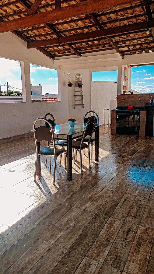 Casa à venda com 2 quartos, 145m² - Foto 22