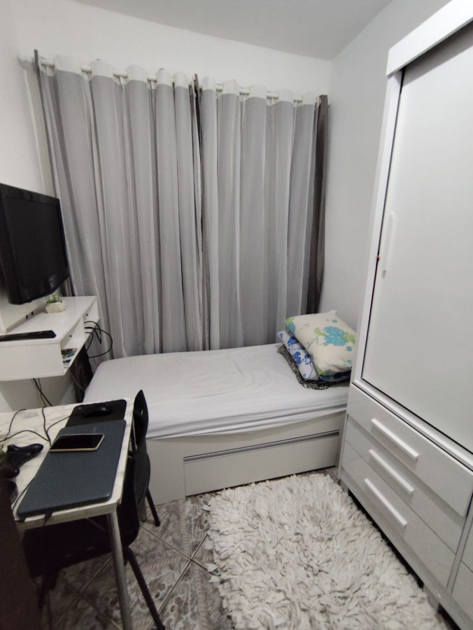 Casa à venda com 9 quartos, 300m² - Foto 6