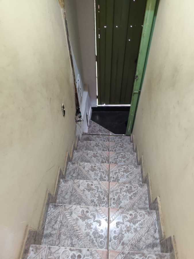 Casa à venda com 9 quartos, 300m² - Foto 28