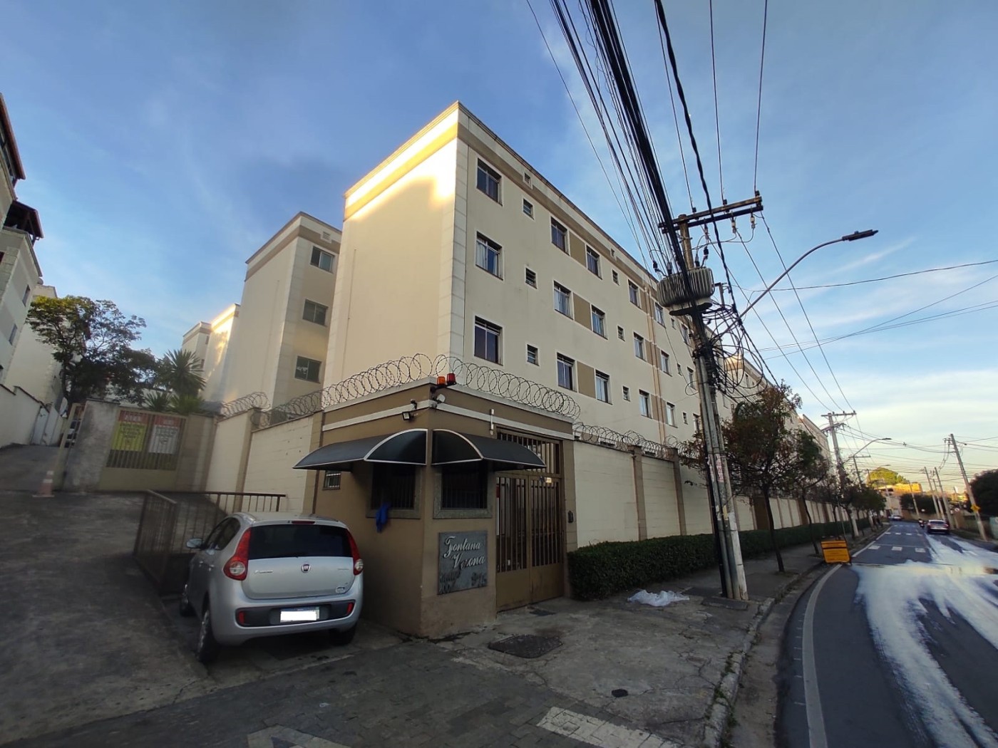 Apartamento à venda com 2 quartos, 46m² - Foto 1