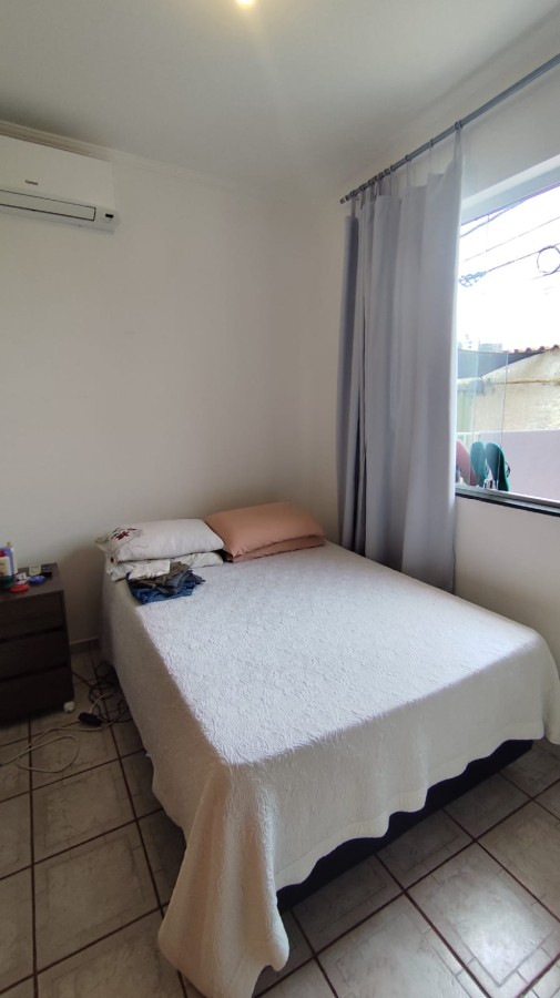 Casa, 5 quartos, 245 m² - Foto 10